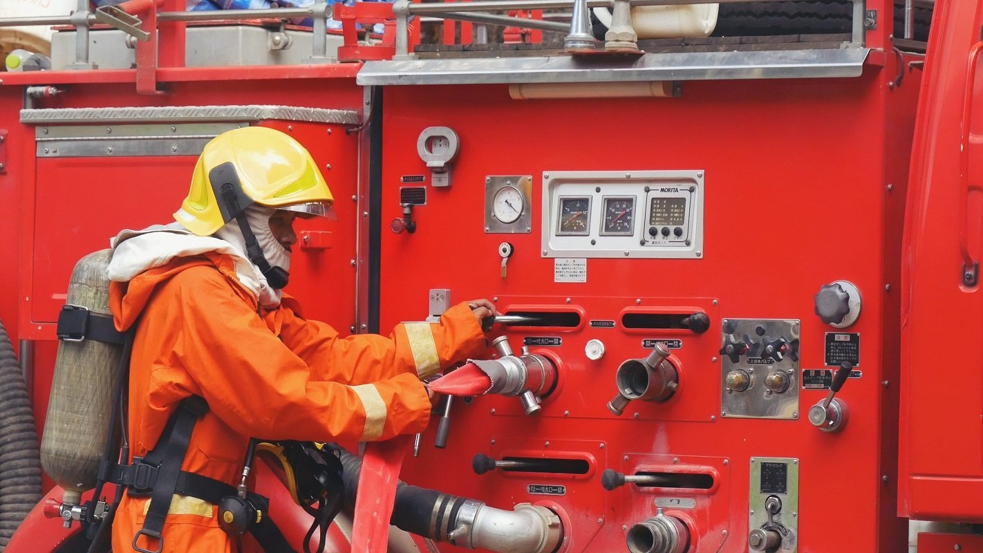 Salariul și sporurile unui pompier debutant în România