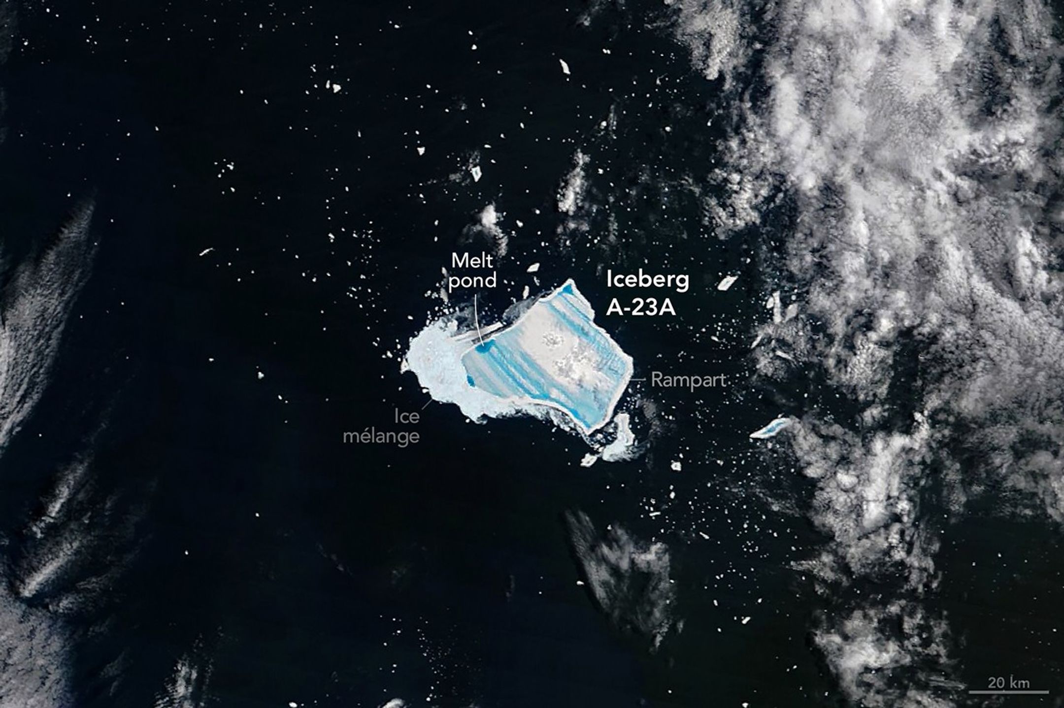 Aisbergul legendar A23a își apropie sfârșitul după patruzeci de ani de peregrinări pe ocean, marcând o etapă importantă în studiile de glacie și schimbările climatice