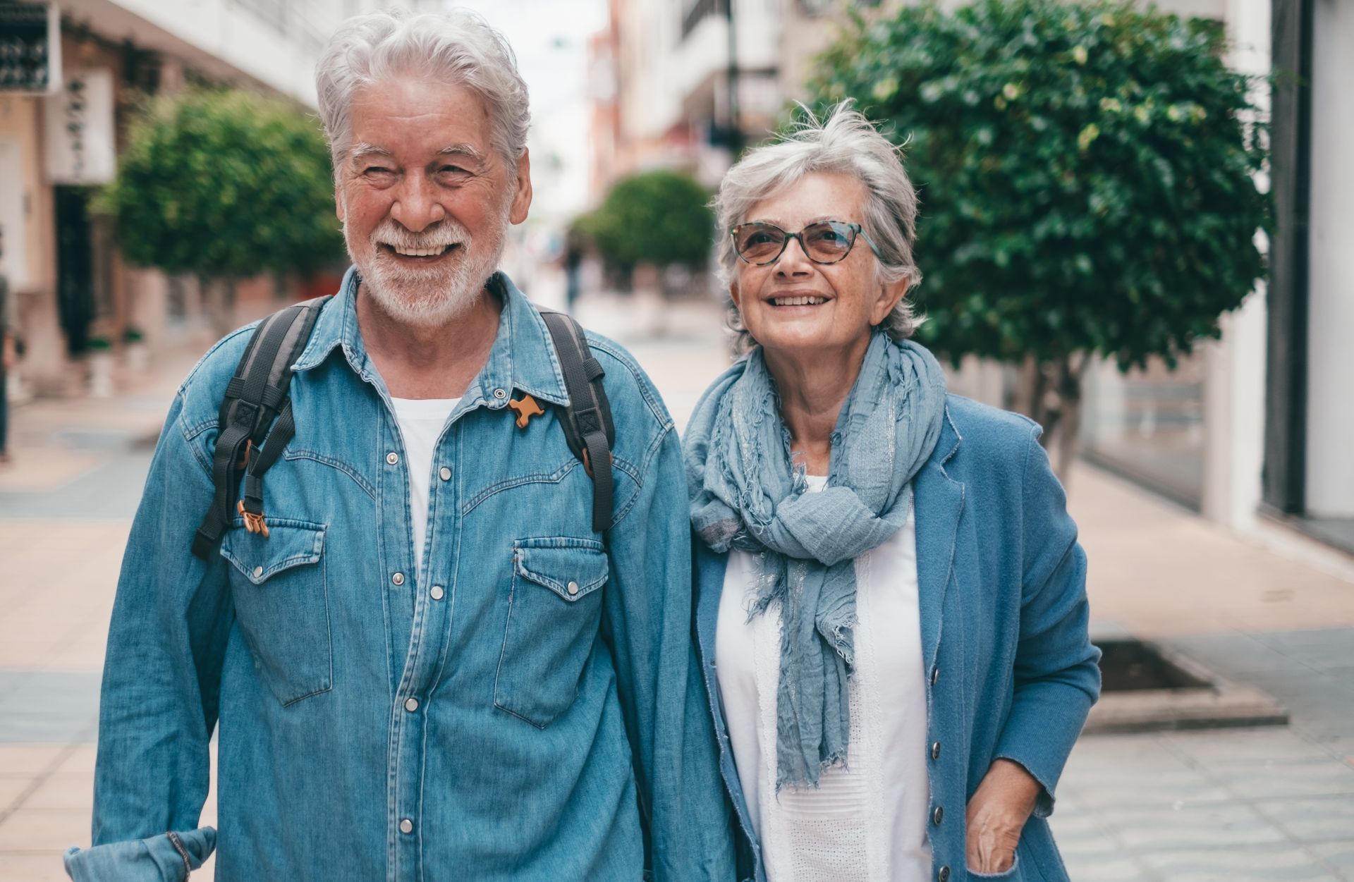 Expunerea la chimicale eterne accelerează procesul de îmbătrânire, iar bărbații de vârstă mijlocie par să fie cei mai vulnerabili Într-o eră în care microplasticele au devenit o prezență omniprezentă în viața noastră — de la apa pe care o bem până la organismele marine și insectele din ecosistem — o nouă problemă se află în centrul atenției cercetătorilor