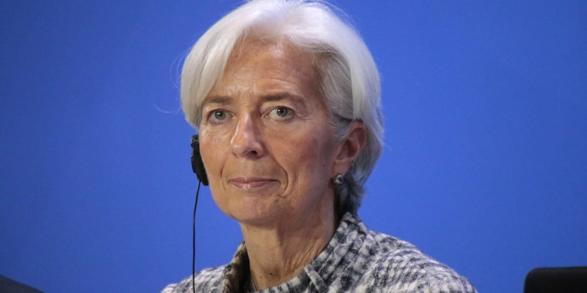 Banca Centrală Europeană se pregătește să intervină ferm pentru a ține inflația sub control în contextul vulnerabilităților economice globale După o perioadă marcată de creșteri rapide ale prețurilor și incertitudini financiare, Banca Centrală Europeană (BCE) își reafirmă angajamentul ferm de a combate inflația, avertizând asupra riscurilor unei reveniri a situației din perioada 2022-2023