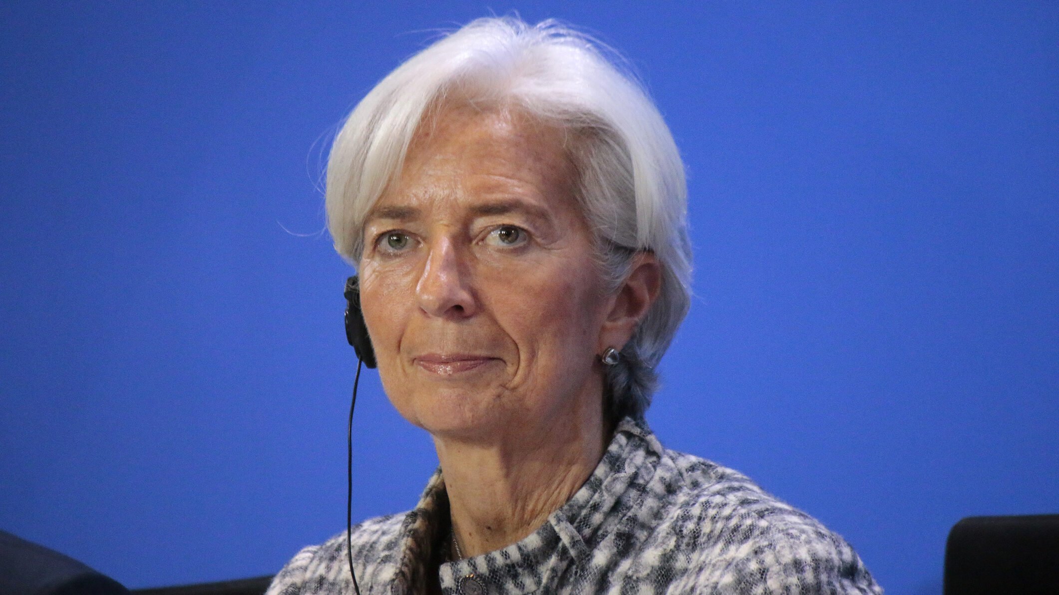 Banca Centrală Europeană se pregătește să intervină ferm pentru a ține inflația sub control în contextul vulnerabilităților economice globale După o perioadă marcată de creșteri rapide ale prețurilor și incertitudini financiare, Banca Centrală Europeană (BCE) își reafirmă angajamentul ferm de a combate inflația, avertizând asupra riscurilor unei reveniri a situației din perioada 2022-2023