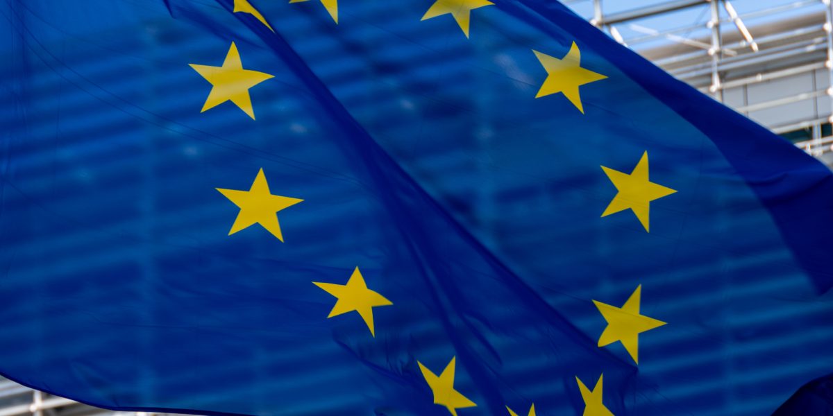 România va primi 150 de milioane de euro din fonduri europene pentru dezvoltarea infrastructurii de stocare a energiei electrice, în cadrul unui program aprobat recent de Comisia Europeană