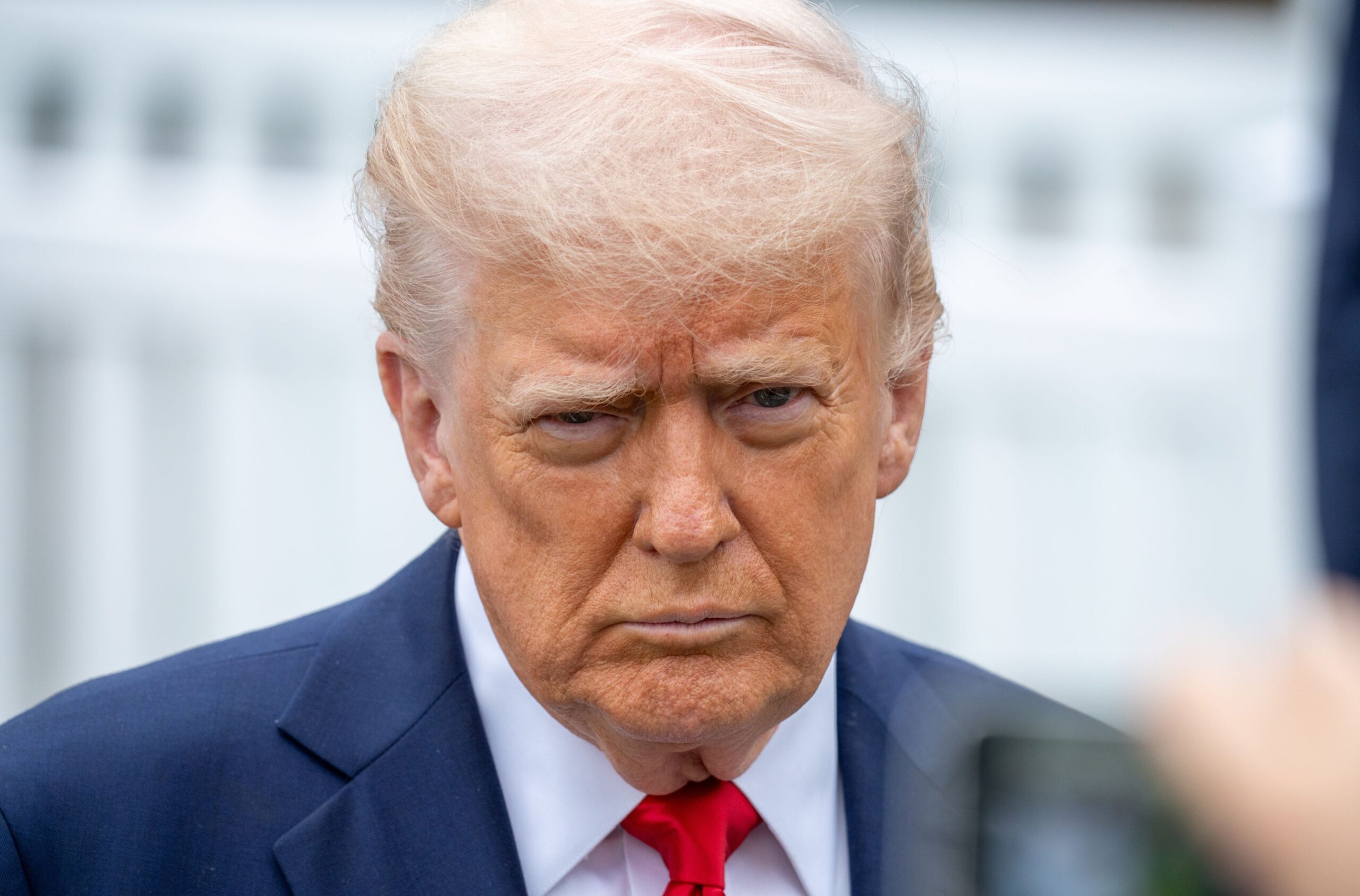 Aproape jumătate dintre americani consideră că acțiunile militare ale Statelor Unite în Iran au redus siguranța națională Recentul val de sondaje de opinie scoate la iveală o îngrijorare tot mai intensă în rândul populației din Statele Unite cu privire la deciziile militare ale administrației Trump, în special în contextul tensionat al relațiilor cu Iranul