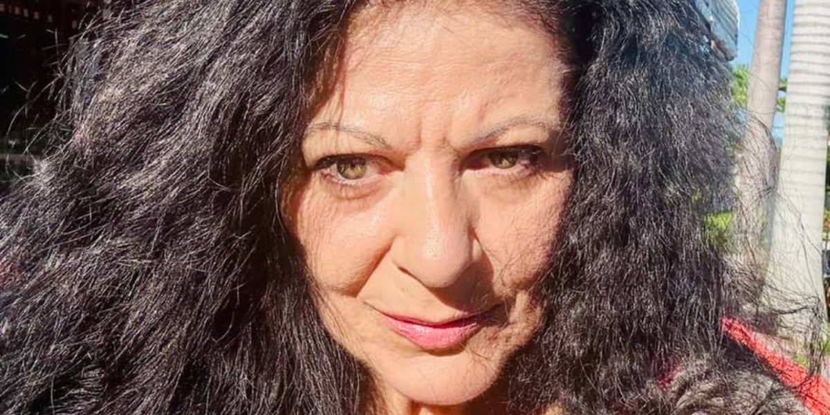 Ce se întâmplă cu cele 12 pisici ale Elenei Cârstea, cât timp aceasta se află în România. Artista a făcut primele declarații