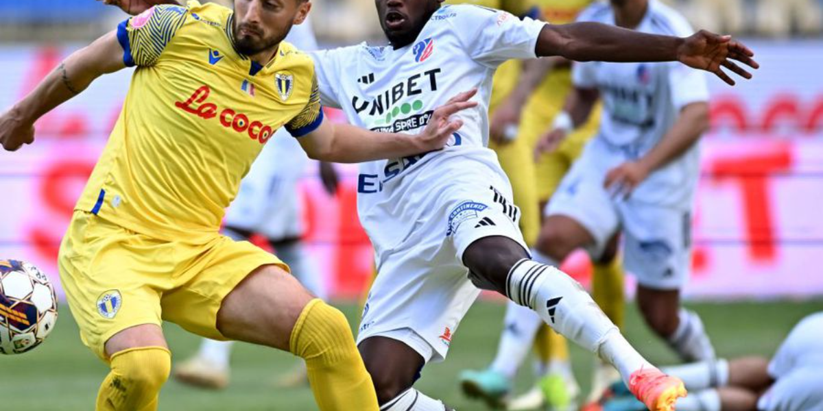 LIVE. FC Botoșani - Petrolul, duel în etapa 30 din Superliga