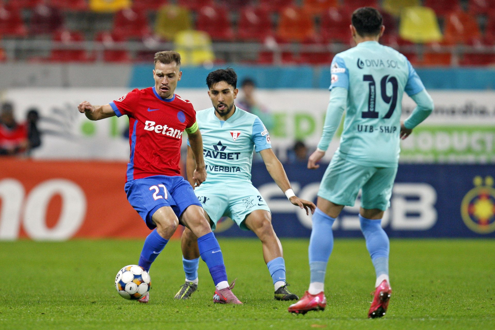 FCSB și UTA în duel decisiv pentru primul loc în play-out