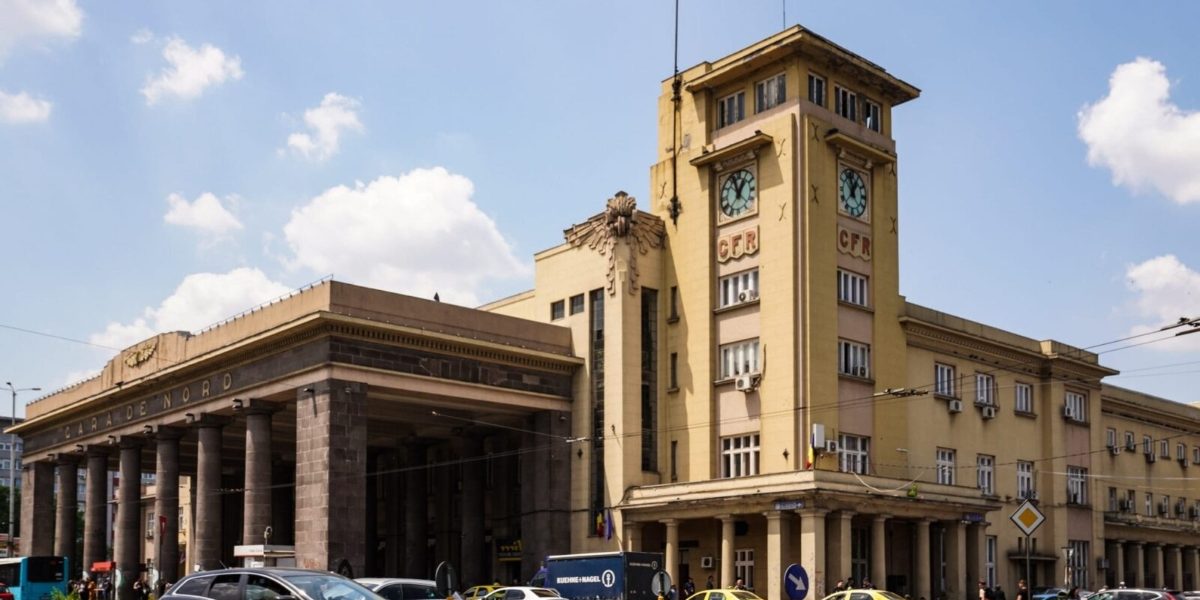 Arhitecții din București solicită organizarea unui concurs internațional pentru modernizarea Gării de Nord, una dintre cele mai emblematice și disputate clădiri ale Capitalei, în contextul în care autoritățile publice anunțaseră deja intenția de a realiza un proiect major de restaurare și reabilitare