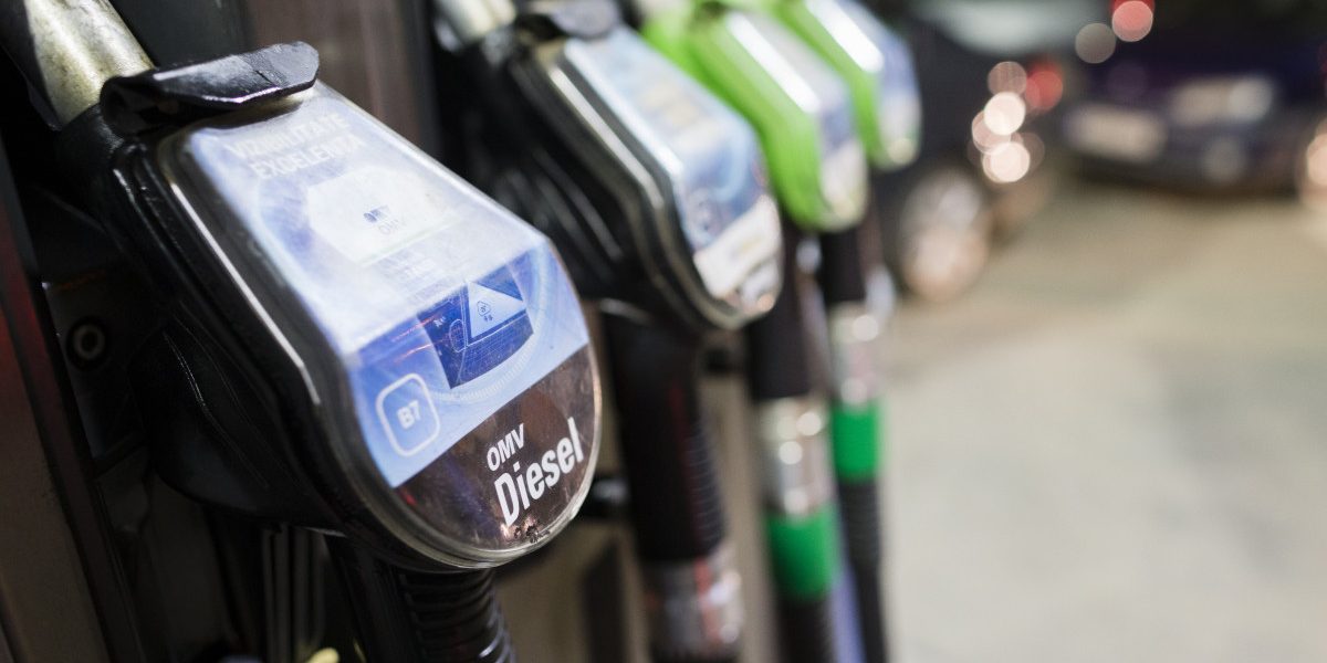 Guvernul urmează să declare stare de criză pe piața carburanților. Ministrul Energiei: „Măsurile nu vor putea absorbi integral șocul”