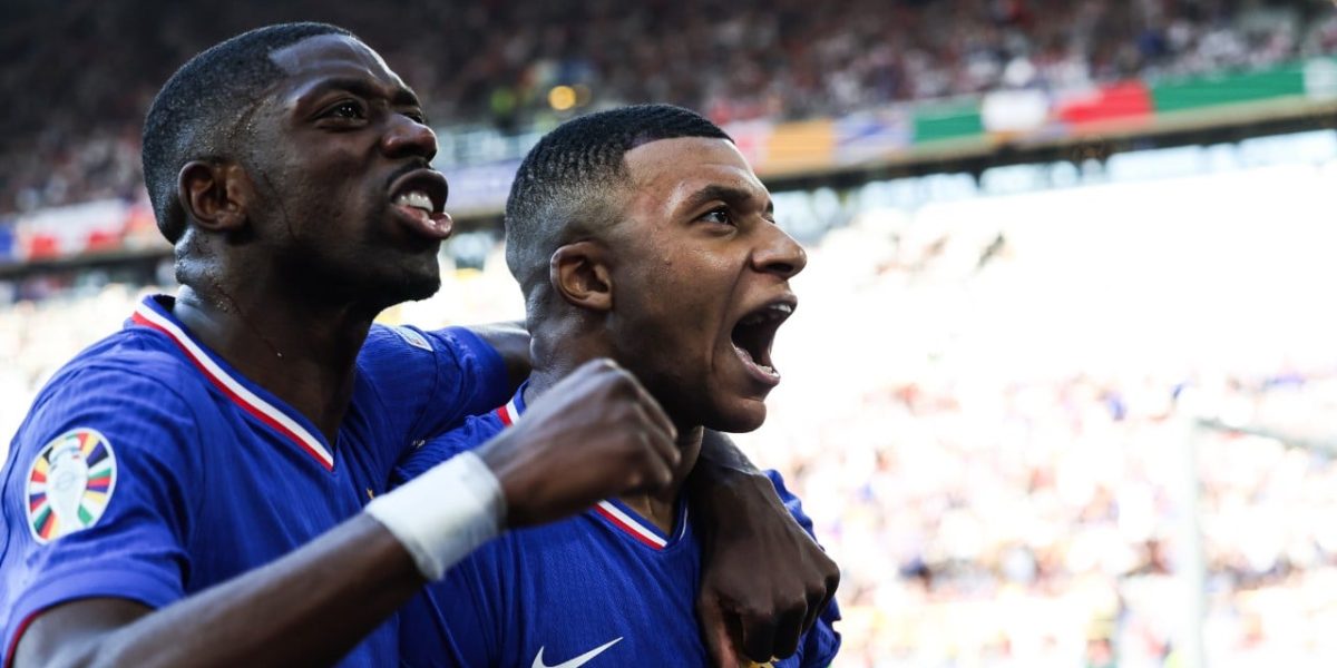 Naționalele Franței și Braziliei se întâlnesc joi într-un meci extrem de așteptat la Cupa Mondială, iar analistul Canal+ Samir Nasri a clarificat poziția liderilor din loturile celor două echipe, punând accent pe Kylian Mbappé ca fiind cel mai influent jucător pentru francezi, în timp ce Ousmane Dembélé încearcă să-și câștige locul în inimile fanilor și a selecționerilor