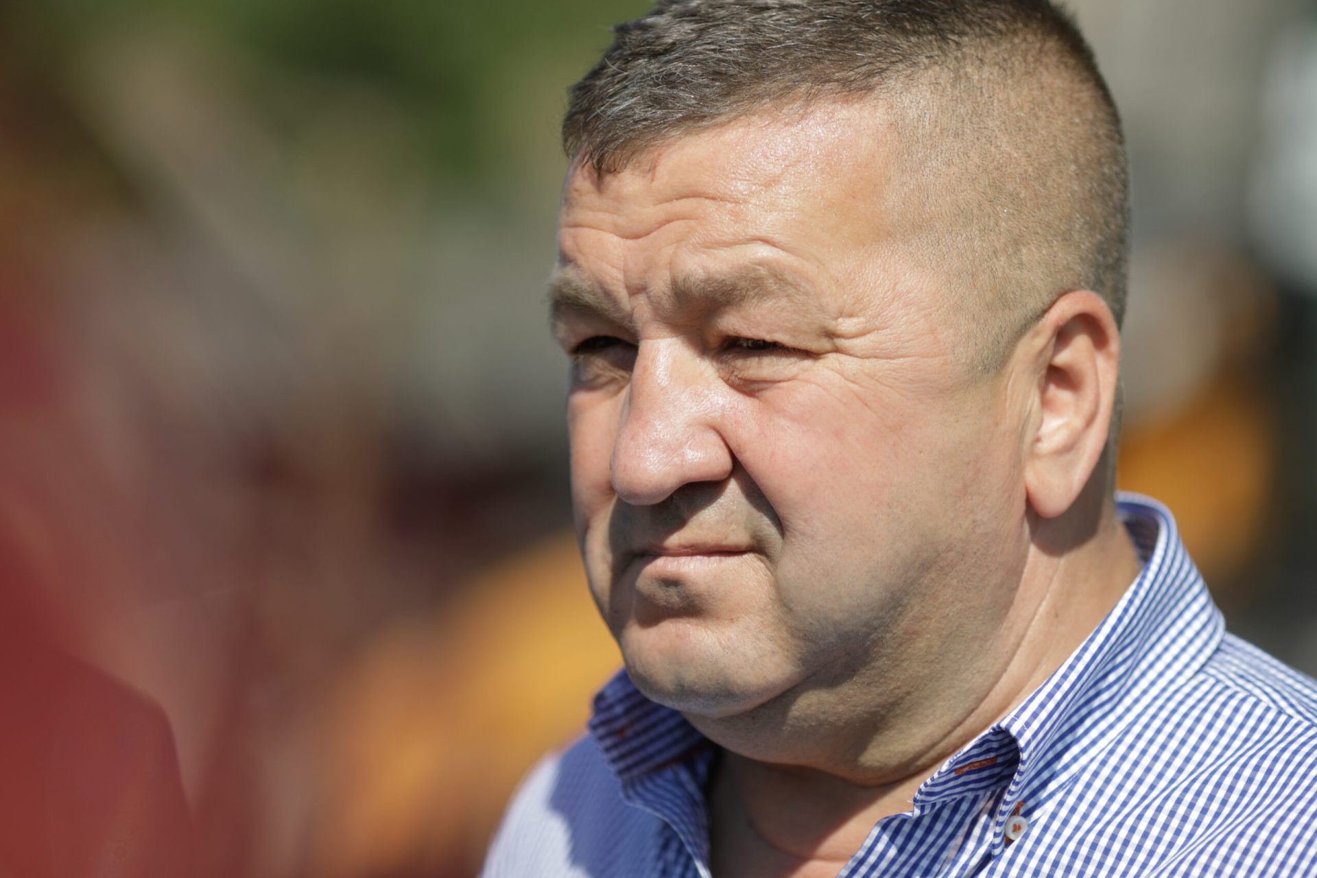Primarul din Bragadiru a luat o decizie îndrăzneață, dar controversată, pentru a ocoli austeritatea bugetară impusă de Guvernul Ordonanței Bolojan: a hotărât să contracteze un împrumut uriaș, de aproape 70 de milioane de lei, pe termen de 10 ani, posând un adevărat capăt, cel puțin temporar, restricțiilor financiare ce limitează accesul la resursele orașului