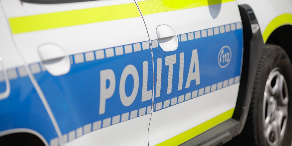 Accident grav în Pitești: un mortal și trei răniți după o cursă nebună a șoferilor Un accident rutier tragic a avut loc sâmbătă seară în Pitești, eveniment care a șocat întreaga comunitate