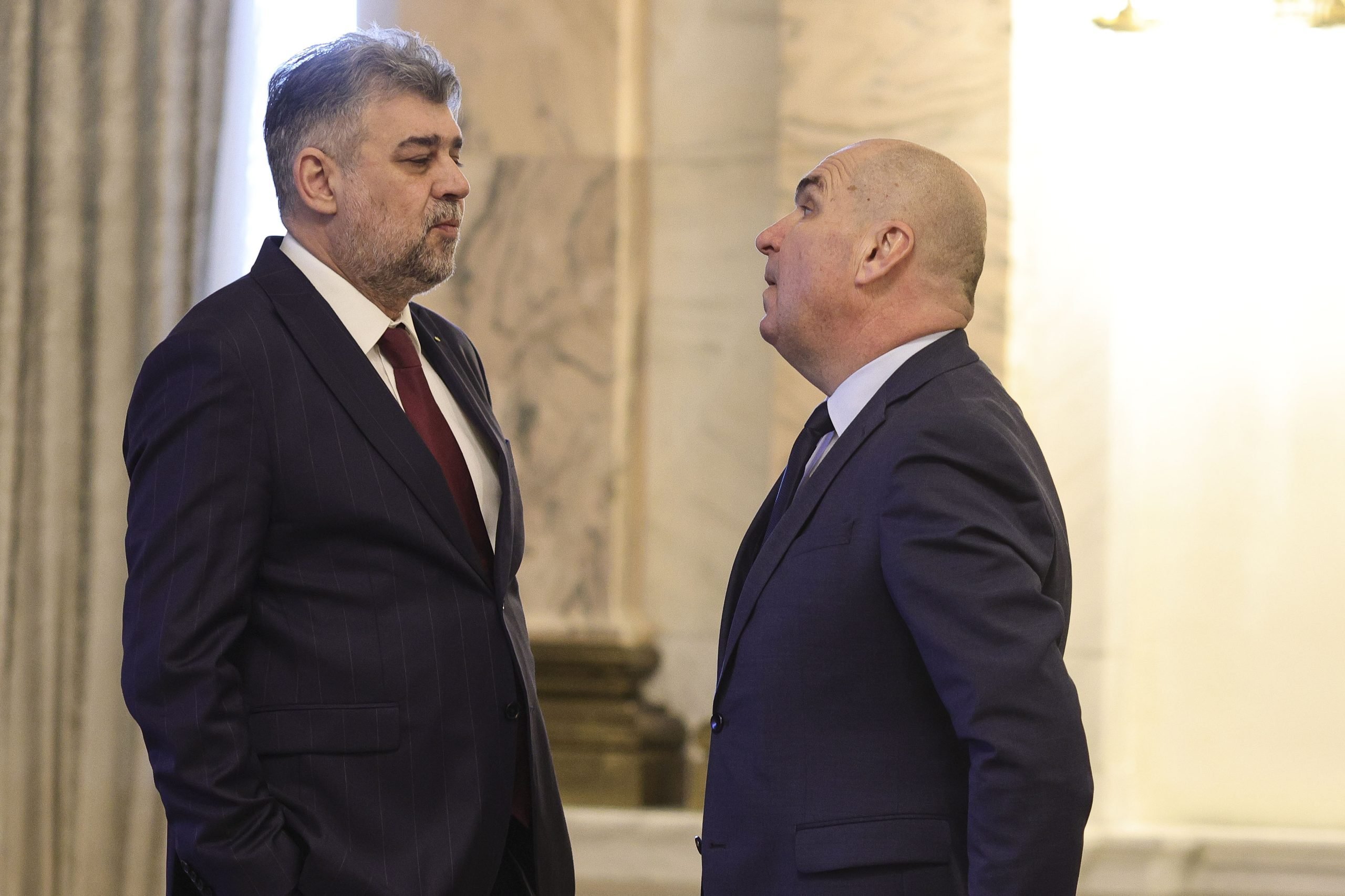 Liderul CJ Buzău atacă dur Guvernul: Incompetență economică și lipsă de viziune pun în pericol stabilitatea financiară a României Liderul Consiliului Județean Buzău, Marcel Ciolacu, a lansat luni un avertisment dur la adresa Executivului condus de premierul Ilie Bolojan, acuzând guvernarea de incompetență economică și lipsă de viziune strategică