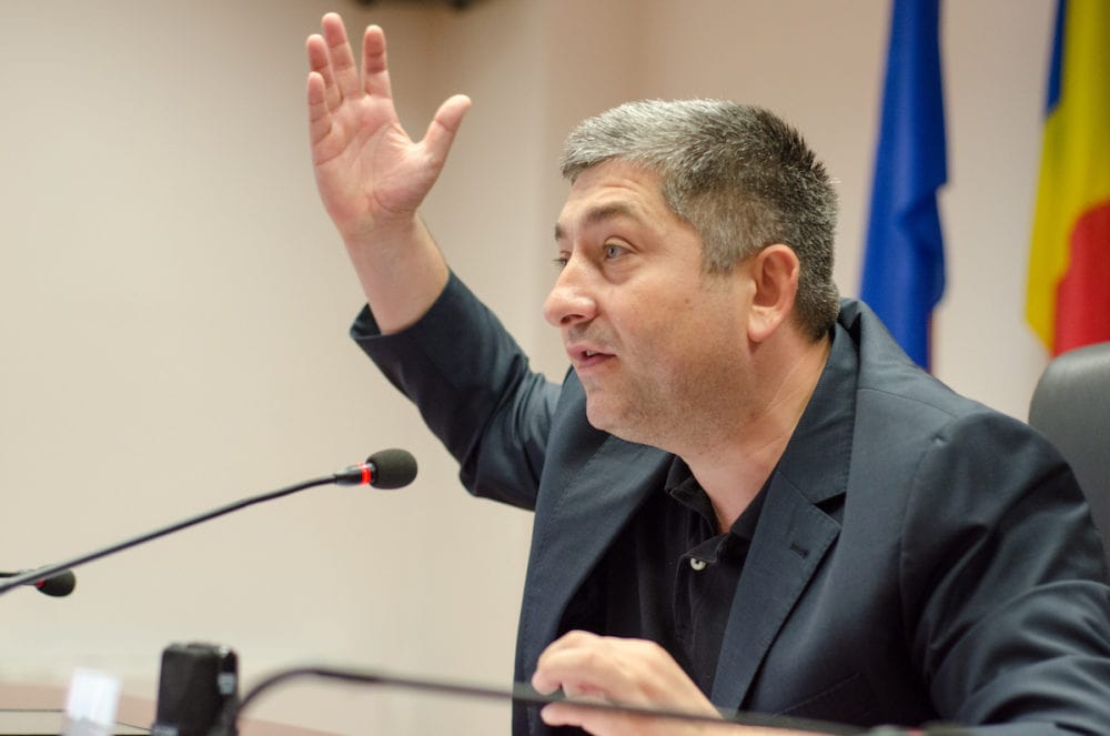 Consiliul Județean Cluj anunță că tăierea cu 30% a angajaților impactează 100 de locuri; Tișe cere să nu fie blocate aceste posturi