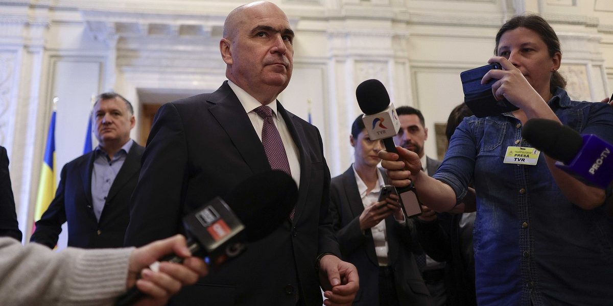 Guvernul pregătește o ordonanță de urgență pentru criza carburanților, anunță premierul Ilie Bolojan În plină criză a prețurilor și a disponibilității carburanților, Guvernul României se pregătește să adopte o măsură de urgență menită să stabilizeze piața