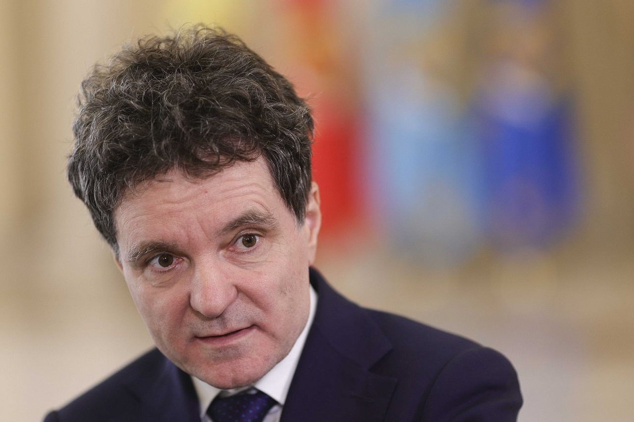 Nicușor Dan, atac dur la influenceri: "Ei, cine-i penalizează?"