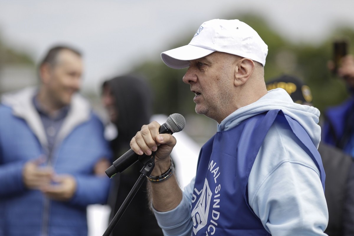 BNS propune reducerea accizelor la carburanți la nivelul din 2022