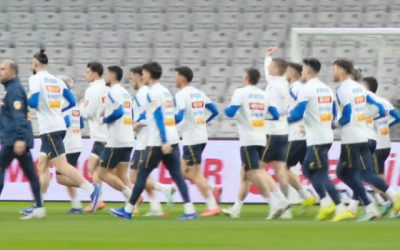 Turcii, surprinși de antrenamentul oficial al României înainte de meciul decisiv din Istanbul Echipa națională de fotbal a României a atras toate privirile în Turcia după antrenamentul oficial efectuat înaintea meciului crucial de marți de la Istanbul, un joc care poate decide parcursul în preliminariile pentru Euro 2024