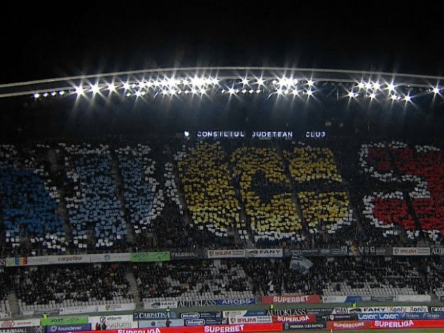 Revenire spectaculoasă: Cristiano Bergodi înapoi pe banca CFR Cluj, cu scenografie surprinzătoare pregătită de “U” Cluj CFR Cluj a făcut un pas surprinzător în această săptămână, confirmând întoarcerea antrenorului italian Cristiano Bergodi pe banca tehnică a clubului