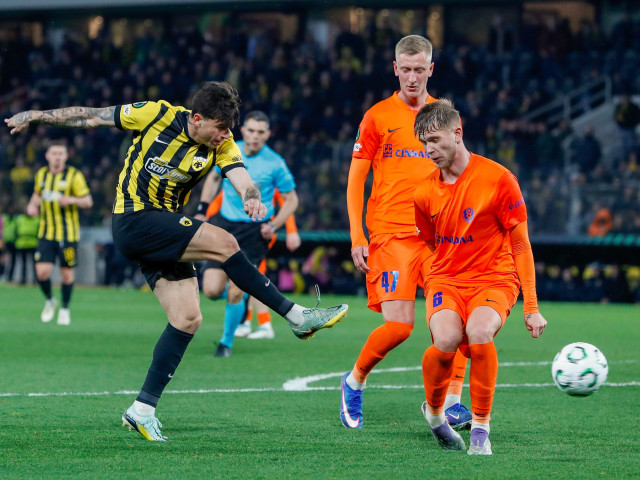 Surpriză amărâtă în Europa: echipe mici cu suflet mare sfidează marile puteri, dar rămân fără importanță în clasament Tensiunea de pe terenurile europene a atins un nou nivel în ultimele zile, când echipele mici, cu bugete limitate și suporteri pasionați, au reușit să obțină rezultate notabile împotriva unor formații cu tradiție și resurse considerabile