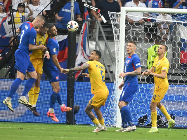 S-a accidentat și NU va juca în Slovacia – România! ”A părăsit deja cantonamentul”