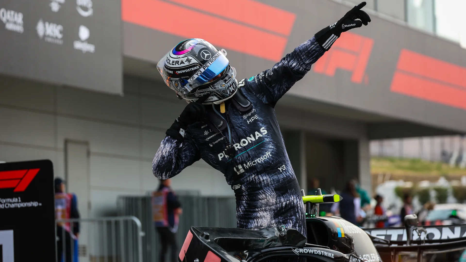 Kimi Antonelli a câștigat abrupt Marele Premiu al Japoniei de la Suzuka, devenind cel mai tânăr lider din istoria Campionatului Mondial de Formula 1