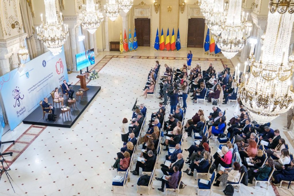 Lansare simbolică pentru sănătatea copiilor prematuri: Registrul Național de Screening Neonatal și Programul Național de Screening și Prevenție Într-un eveniment de mare amploare, desfășurat vineri seara la Palatul Cotroceni, autoritățile din domeniul sănătății din România au anunțat oficial intrarea în vigoare a două proiecte majore menite să revoluționeze modul în care sistemul medical intervine în cazul nou-născuților prematuri sau vulnerabili: Registrul Național de Screening Neonatal și Programul Național de Screening și Prevenție
