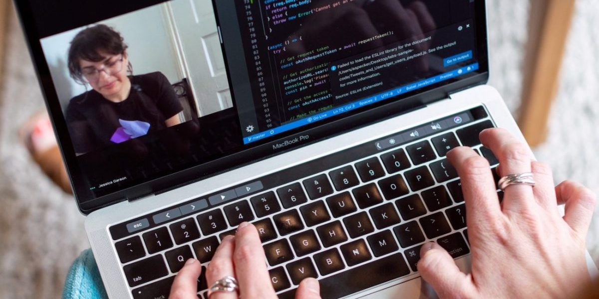 Asia de Sud-Est adoptă măsuri de austeritate energetică pentru a-și proteja economiile în fața creșterii prețurilor la petrol Regiunea Asia de Sud-Est intra în noua etapă a luptei economice împotriva impactului creșterii prețurilor la petrol