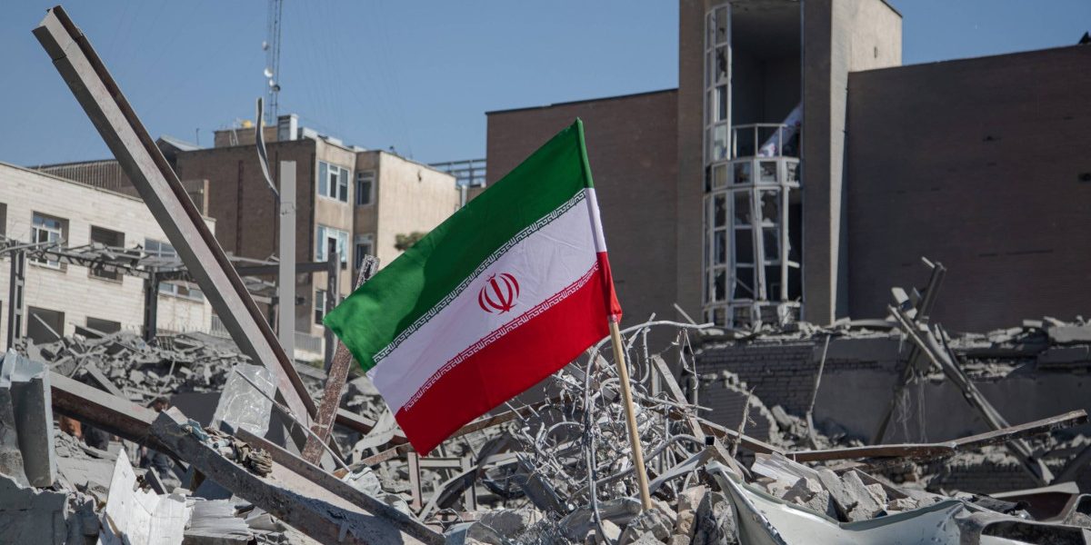 Războiul din Orientul Mijlociu a escaladat în cea de-a șasea zi, odată cu noi tensiuni și atacuri care amplifică criza regională