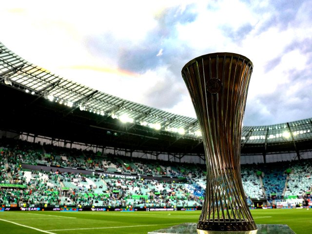 Rezultate Conference League: Celje-AEK 0-4, Fiorentina-Rakow 2-1, Samsunspor-Rayo 1-3