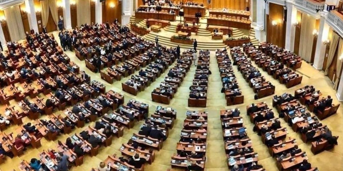 Sondaj: AUR rămâne pe primul loc la alegeri, dar în scădere