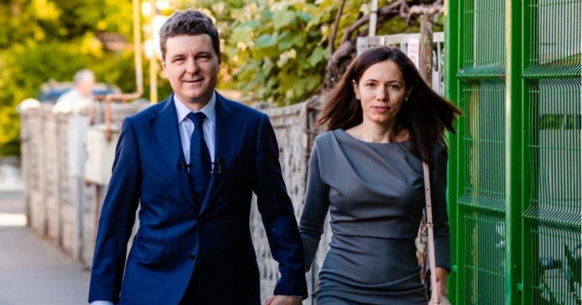 România, reprezentată în forul mondial pentru digitalizarea educației copilului România va fi reprezentată la un important eveniment internațional dedicat promovării educației digitale pentru cei mici