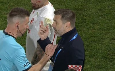 Marius Avram analizează scenariul din meciul CFR – Dinamo ce a dus la intrarea lui Zeljko Kopic pe teren Faza controversată de la meciul dintre CFR Cluj și Dinamo București a stârnit numeroase discuții în rândul pasionaților de fotbal și experților, după ce arbitrul Marius Avram a făcut o analiza detaliată a situației care a atras atenția tuturor