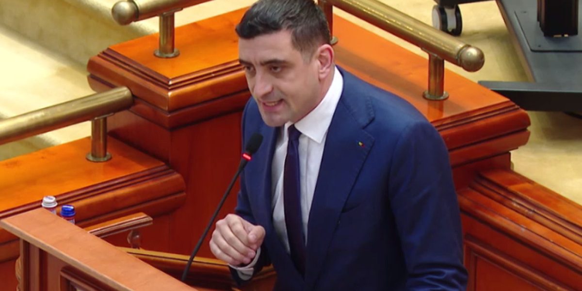 Președintele AUR, George Simion, critică dur decizia autorităților americane de a disloca temporar capabilități militare în România, susținând că această mișcare a fost „luată pe genunchi” și solicitând o reflecție mai profundă asupra consecințelor pe termen lung