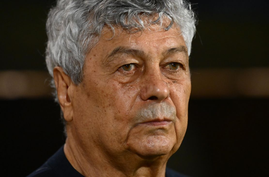 Mircea Lucescu, antrenorul român în vârstă de 80 de ani, a fost transportat duminică la spital, după ce s-a simțit rău înaintea antrenamentului echipei naționale de fotbal