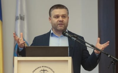 Primarul general al Capitalei, Ciprian Ciucu, i-a chemat vineri pe reprezentanții partidelor aflate în coaliția de guvernare să îi asculte și să acționeze urgent pentru adoptarea bugetului de stat în forma propusă de Executiv