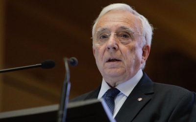 Experți avertizează asupra unei noi tentative de fraudă prin deepfake cu imaginea guvernatorului BNR, Mugur Isărescu