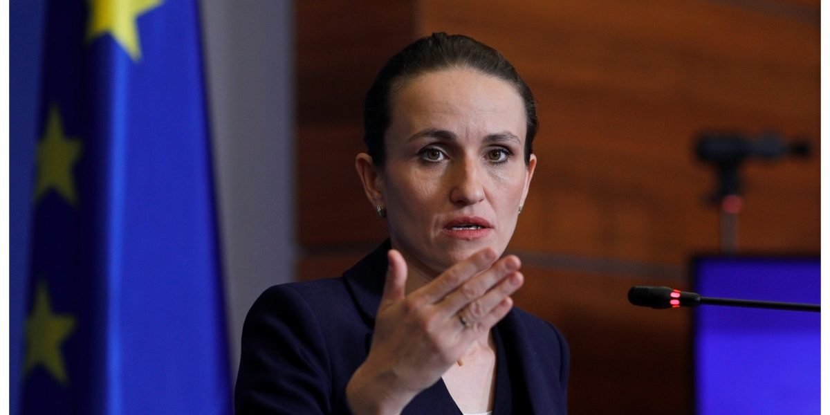 Peste 1.000 de români evacuați din Orientul Mijlociu; Oana Țoiu: „Repatrierea se face pe planuri individuale”