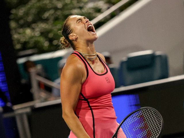 Aryna Sabalenka devine noua regină a turneului WTA Miami, după o finală spectaculoasă cu Coco Gauff, încheiată după trei seturi dure, o performanță remarcabilă pentru jucătoarea din Belarus