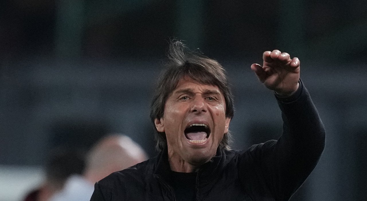 Antrenorul Napoli, Antonio Conte, a vorbit deschis despre situația echipei sale înaintea celor ultimele partide din campionat, subliniind atât dificultățile întâmpinate, cât și obiectivele pe termen scurt