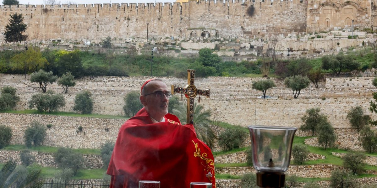 Netanyahu autorizează accesul patriarhului latin al Ierusalimului la Biserica Sfântului Mormânt, după scandalul de Floriile catolice