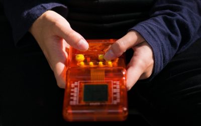 Tetris, o armă neașteptată împotriva traumei: un studiu revoluționar oferă speranță pentru cei afectați de PTSD O simplă joculeț de puzzle, precum Tetris, pare să aibă potențialul de a contribuie semnificativ în tratarea unor traume psihologice