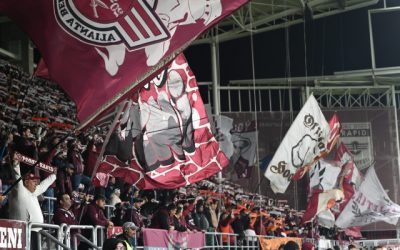 Rapid a fost sancționată dur de către Comisia de Disciplină a Federației Române de Fotbal (FRF), după incidentele care au umbrit derby-ul cu Universitatea Craiova, disputat în etapa regulată a sezonului