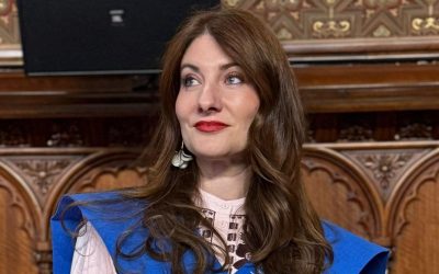 O româncă a stârnit dezbateri aprinse în lumea medicală din Spania după ce a obținut cel mai mare punctaj din istoria examenului MIR, considerat unul dintre cele mai dificile teste pentru medicii aflați la început de drum în țara iberică