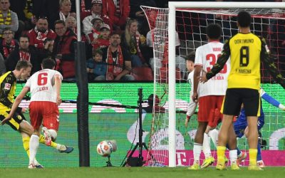 FC Köln a fost aproape de a produce o surpriză majoră în etapa recentă din Bundesliga, dar în cele din urmă Borussia Dortmund a obținut victoria cu scorul de 2-1 pe terenul gazdelor