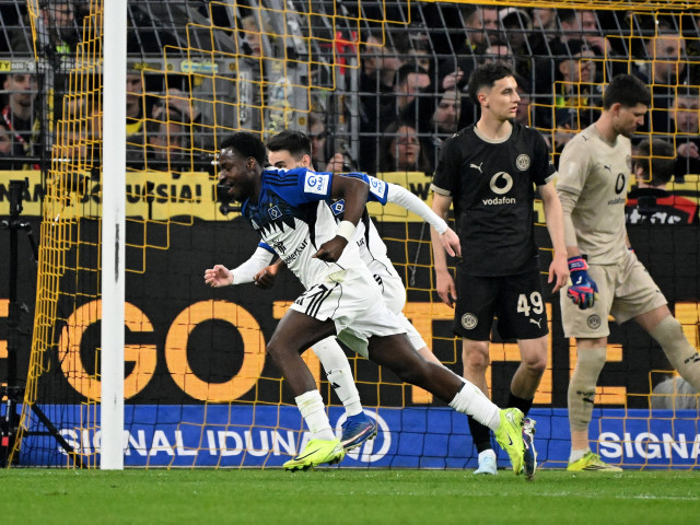 Fostul golgheter al SuperLigii a făcut furori în Bundesliga: a înscris pentru Borussia Dortmund după un transfer surprinzător Peisajul fotbalului european a fost din nou zguduit de o mutare surprinzătoare, care a atras atenția fanilor și analizelor din lumea sportului rege