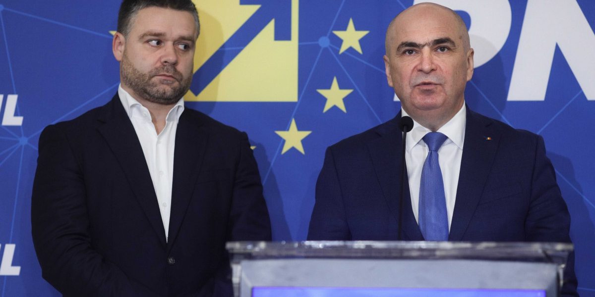 Tensiuni între partenerii de guvernare: Primarii sunt chemați să suporte restanțele administrației centrale Luni, la sediul coaliției de guvernare, discuțiile au degenerat într-un adevărat schimb de replici, pe fondul unui amendament controversat introdus în proiectul de buget pentru anul în curs