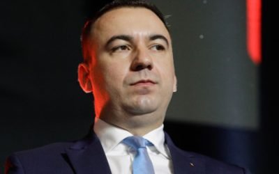 Ministrul Energiei, Bogdan Ivan, avertizează: posibilitatea ca prețurile carburanților să depășească pragul de 10 lei pe litru reprezintă o problemă majoră pentru economia națională și consumatorii români