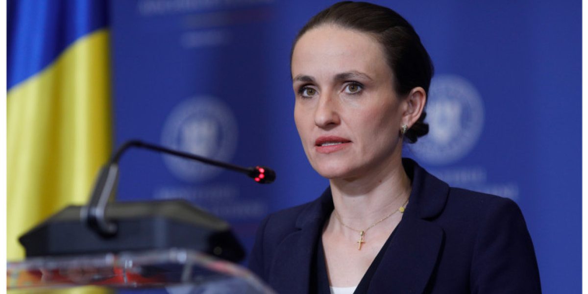 Negocieri pentru bugetul 2026: Un progres important anunțat de ministrul de externe, Oana Ţoiu Într-un climat politic tensionat și marcat de dispute intestine, guvernul român pare să fi făcut un pas semnificativ înainte în procesul dificil de adoptare a bugetului pentru anul viitor