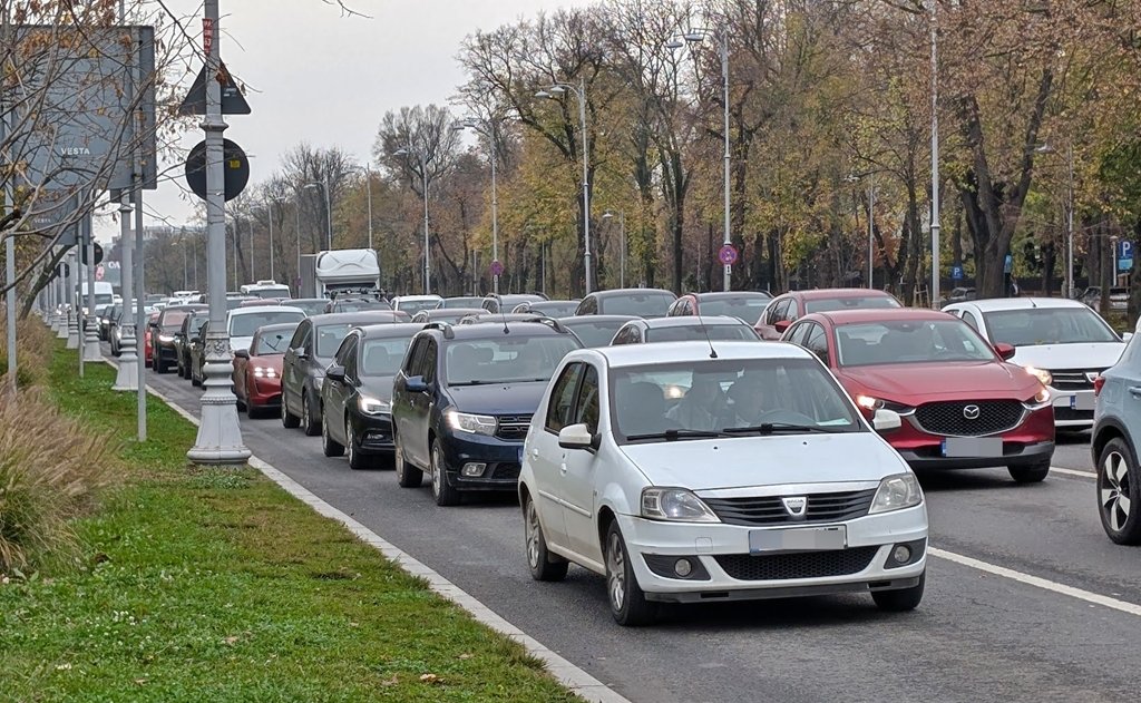 Daniel Băluță: Taxă suspendată și sprijin de 200 lei pentru șoferii din Sector 4