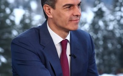 Premierul Spaniol Pedro Sánchez acuză SUA și Israel pentru escaladarea tensiunilor în Orientul Mijlociu Pedro Sánchez, președintele guvernului spaniol, a reiterat criticile ferme față de campania militară condusă de Statele Unite și Israel împotriva Iranului, afirmând că acțiunile acestora reprezintă „o greșeală extraordinară” și sunt „în contradicție cu dreptul internațional”